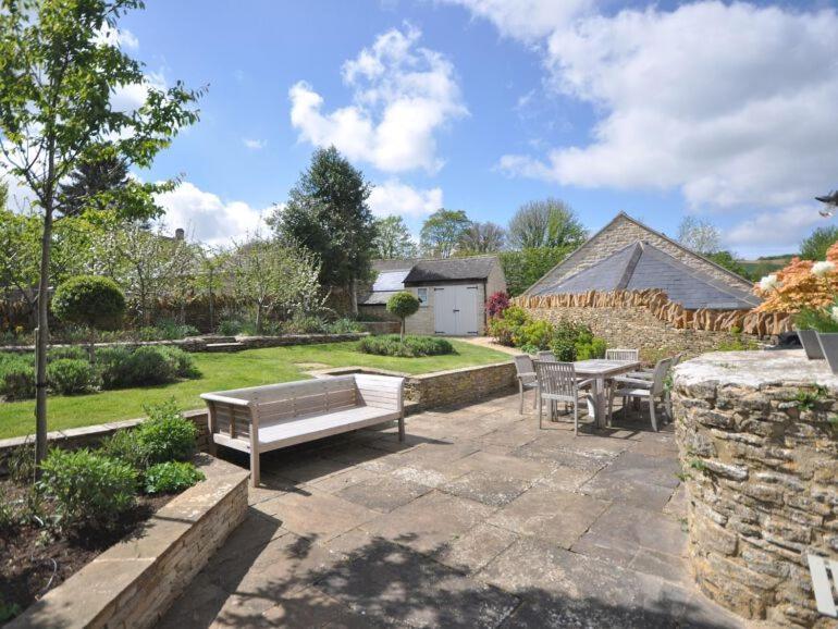 Jasmine Cottage, Upper Slaughter, Cotswolds Cheltenham Bagian luar foto