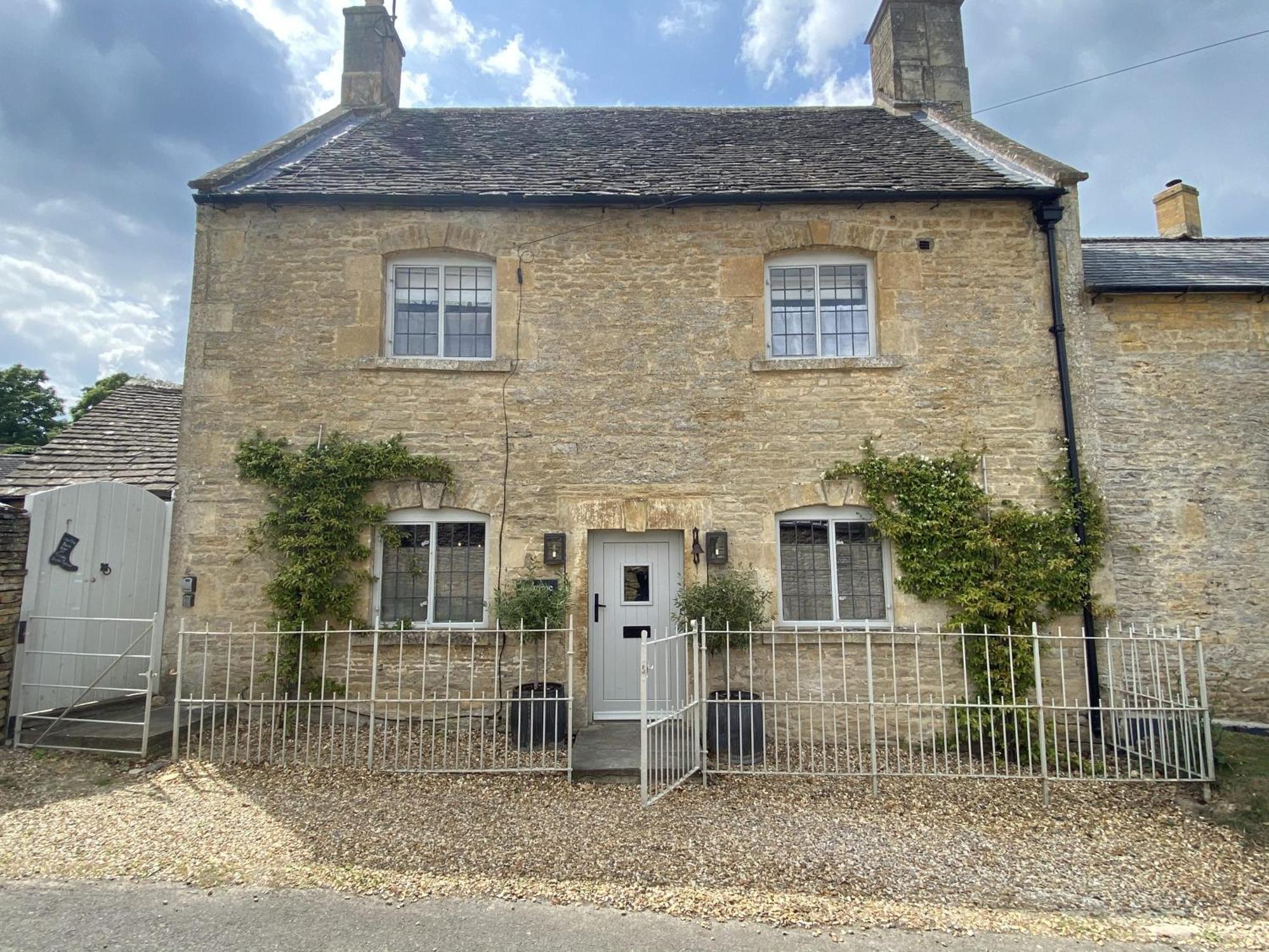 Jasmine Cottage, Upper Slaughter, Cotswolds Cheltenham Bagian luar foto